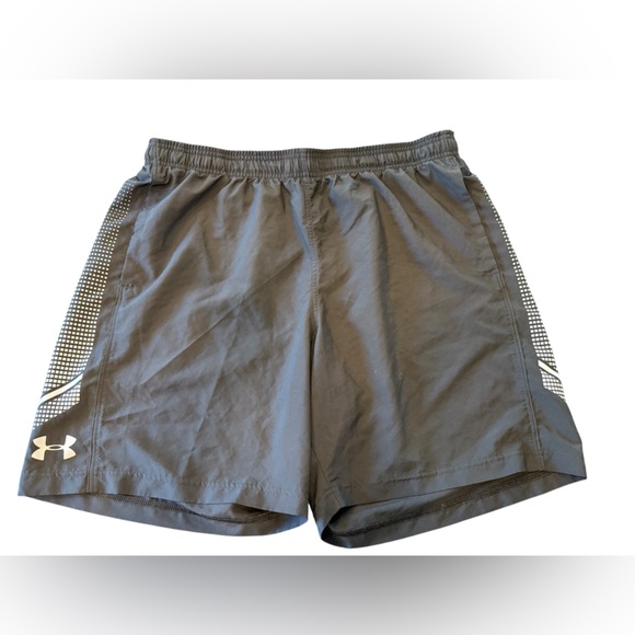 Under Armour Black and Gray Athletic Shorts Men’s XL - Picture 1 of 2